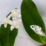 Load image into Gallery viewer, Jasmine Silver Posy Bangle