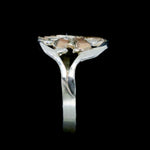 Load image into Gallery viewer, 9ct Gold Lily Ring