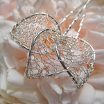 Load image into Gallery viewer, Torchon Lace Petal Haircomb