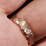 Load image into Gallery viewer, Tourmaline and 9ct Red Gold Oak Leaf Ring