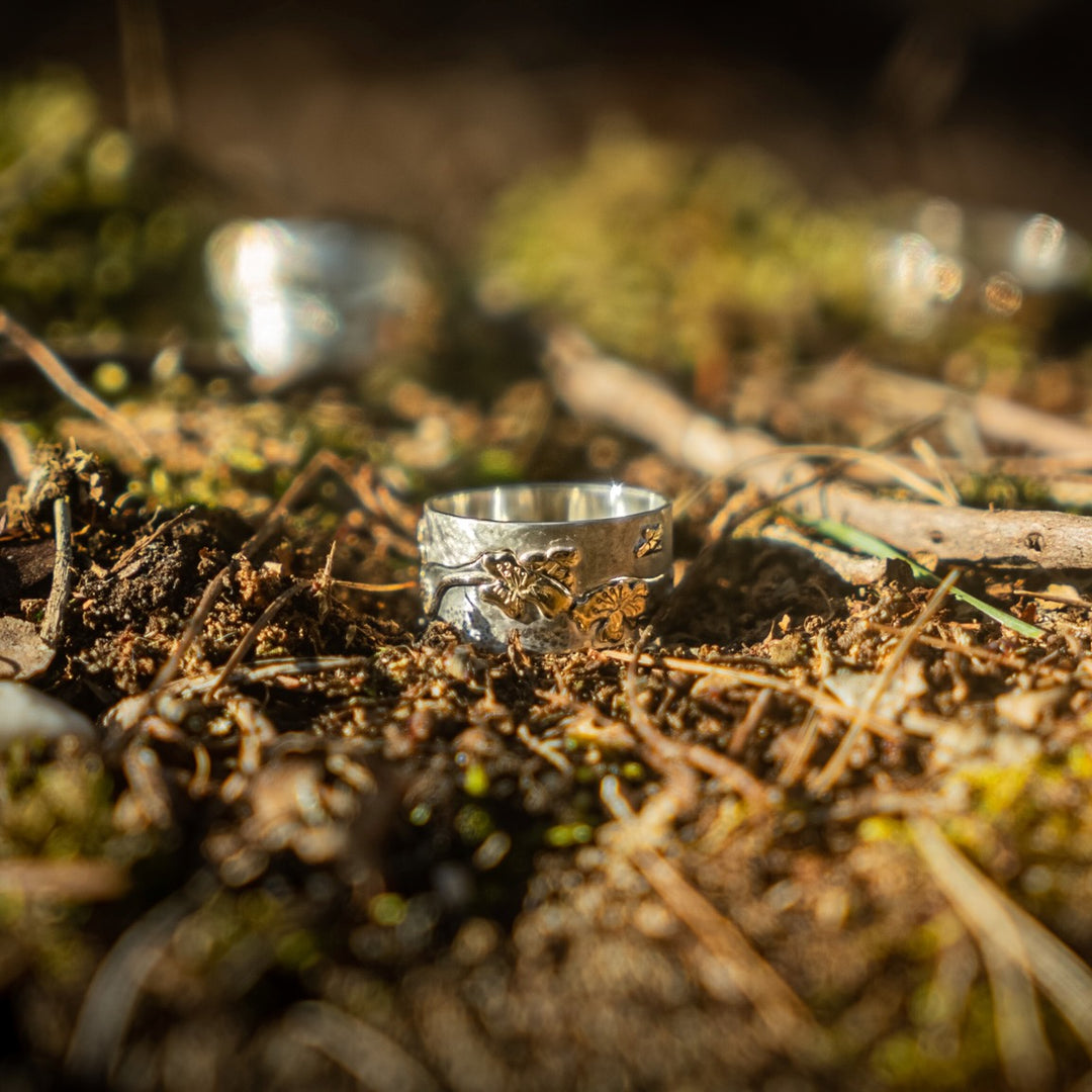 Bee Buttercups Perfect Pair Ring