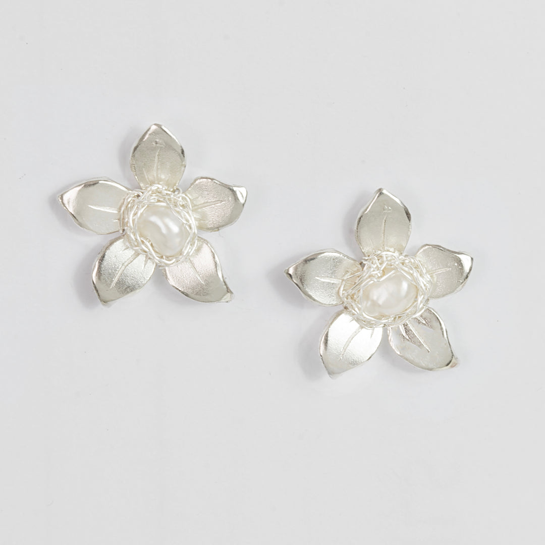 Jasmine Silver Pearl Studs