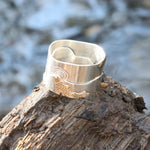 Load image into Gallery viewer, River Otter Trout Perfect Pair Ring