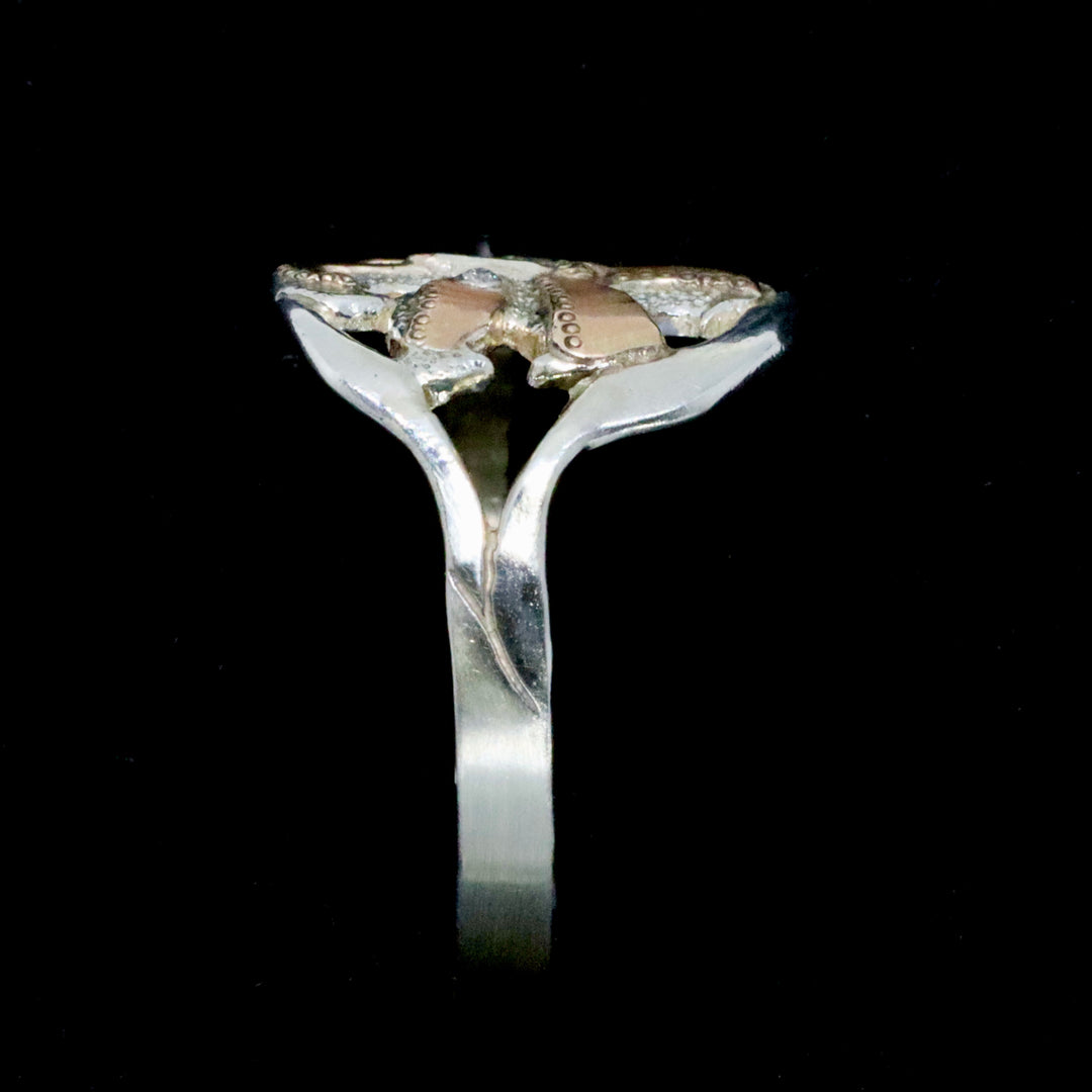 9ct Gold Lily Ring