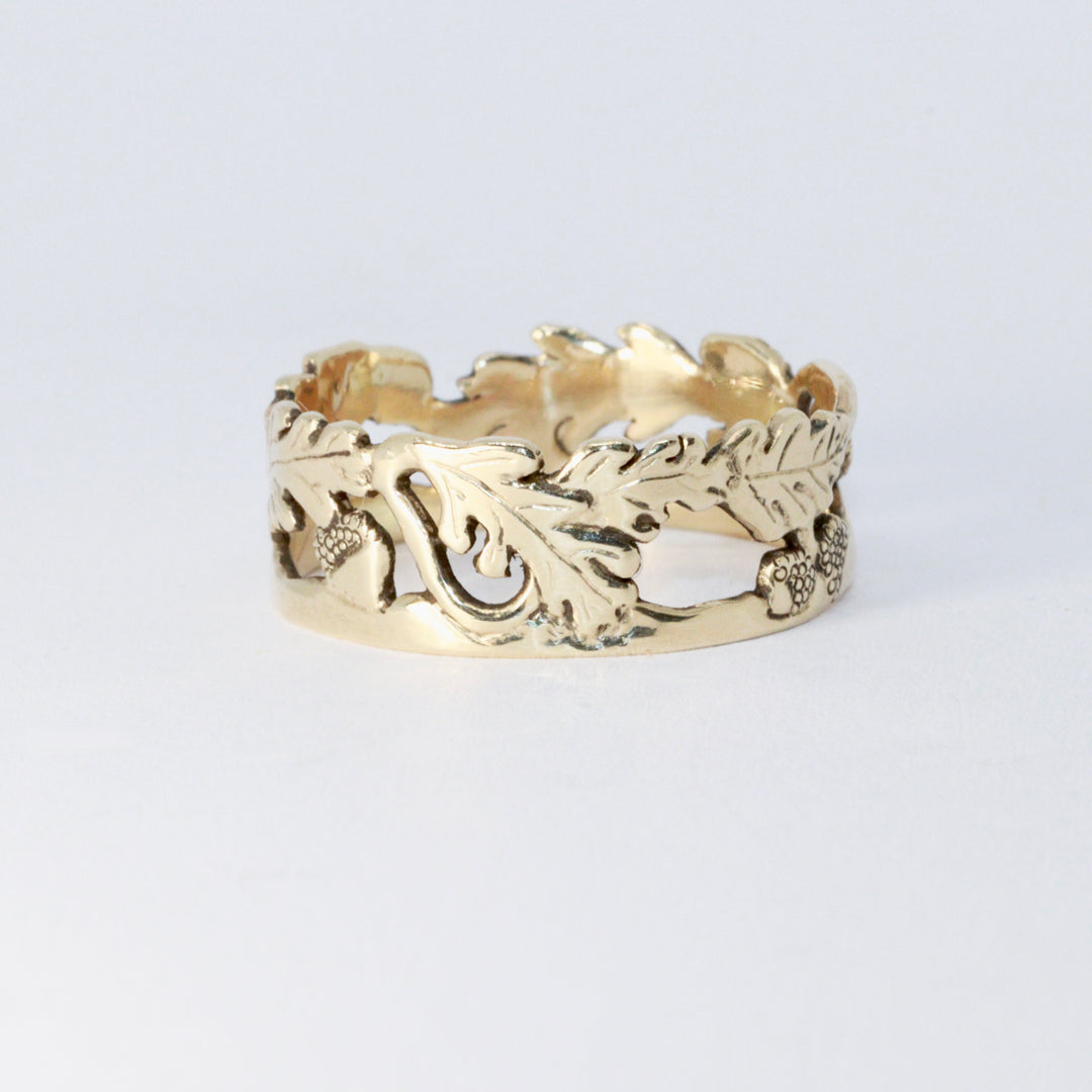 Gold Oak Leaf Acorn Ring