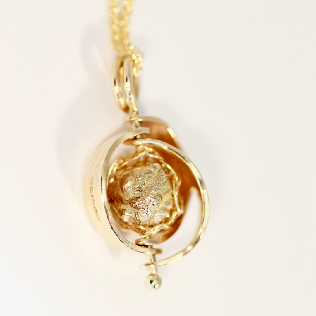 Beechnut Gold Dormouse Kinetic Pendant